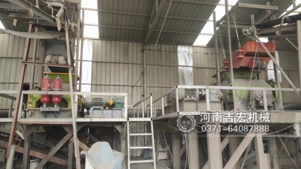 避開選購陷阱：吉宏工程師教你識(shí)別優(yōu)質(zhì)對(duì)輥破碎機(jī)！